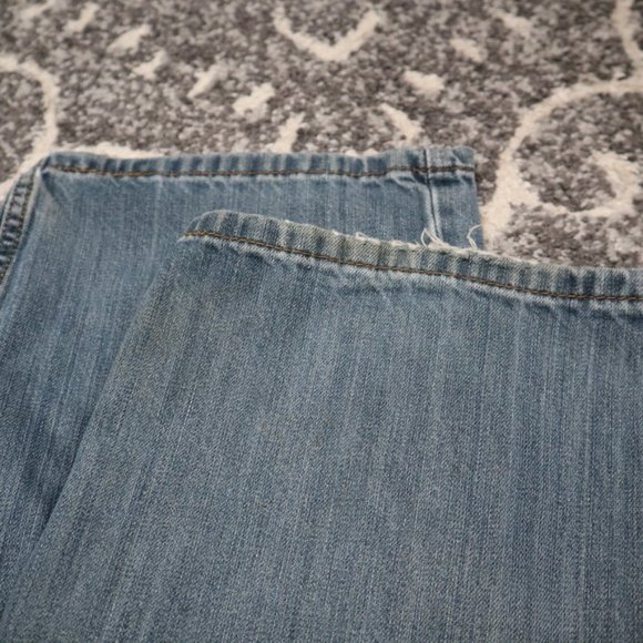 Levi Strauss& Co. 559 Jeans - Picture 2 of 9